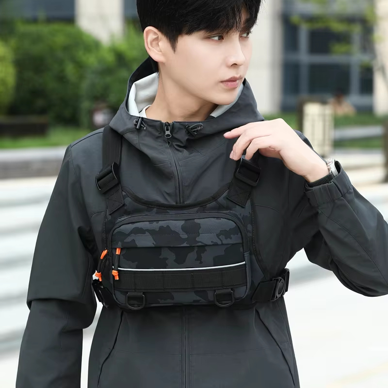 Fishing Backpack - Kamizelka rowerowa z kieszeniami na klatkę